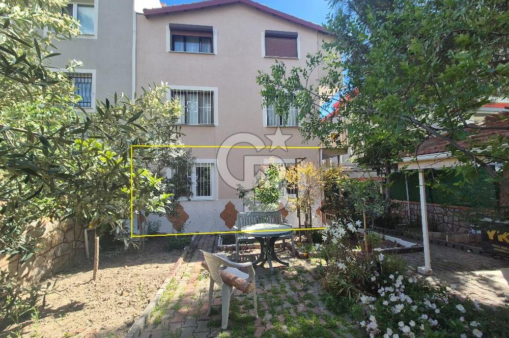Bornova Atatürk'te, Bahçeli Aile Apartmanında Merkezi 3+1 Kiralık