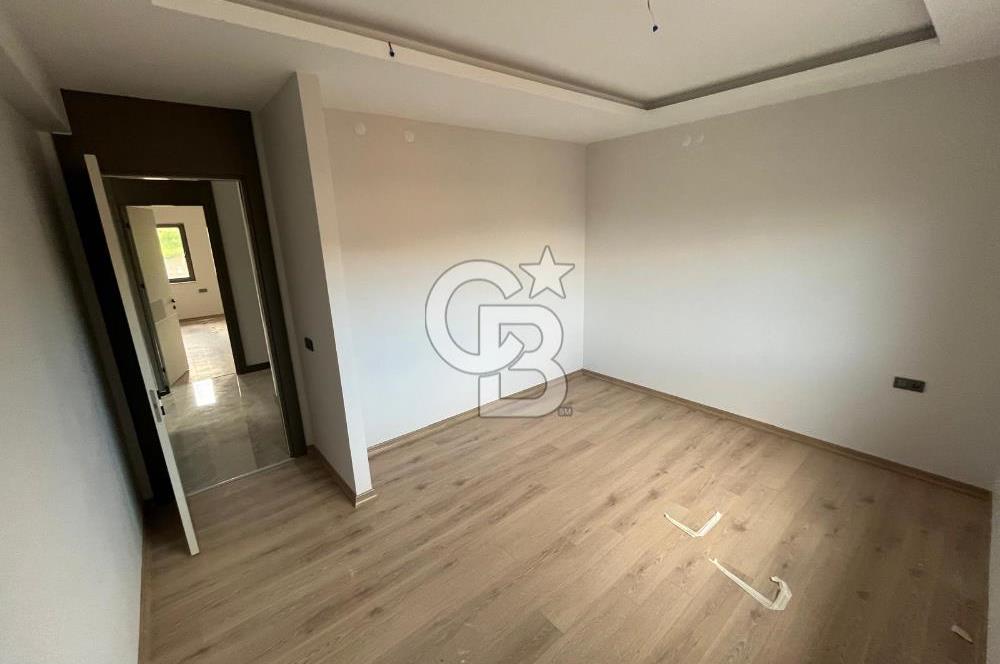 KARACAKAYADA SATILIK LÜX VİLLA