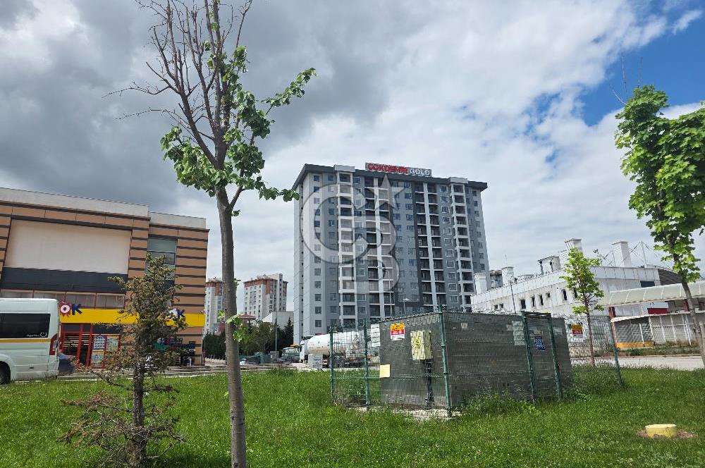 Gökdemir Gold Sitesi Gülterepe'de Arakat (11.Katta) Daire