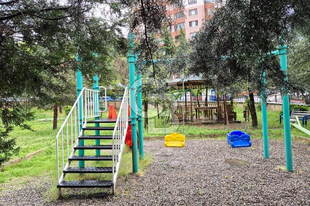 Dikmen Keklikpınarı Sitede 3+1 Ebeveyn Banyolu Kiralık Daire