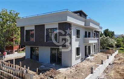 ÇANAKKALE DARDANOS’TA BOĞAZ MANZARALI SATILIK 2+1 VİLLA