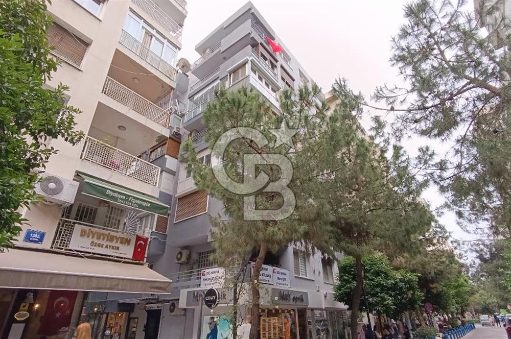 İzmir Konak Kültür Mah. Kiralık 3+1 135 m² Daire
