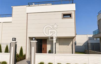Tekirdağ Taraça Konaklarında,Deniz Manzaralı,Lüks Tripleks Villa
