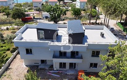 ÇANAKKALE DARDANOS’TA BOĞAZ MANZARALI SATILIK 2+1 VİLLA