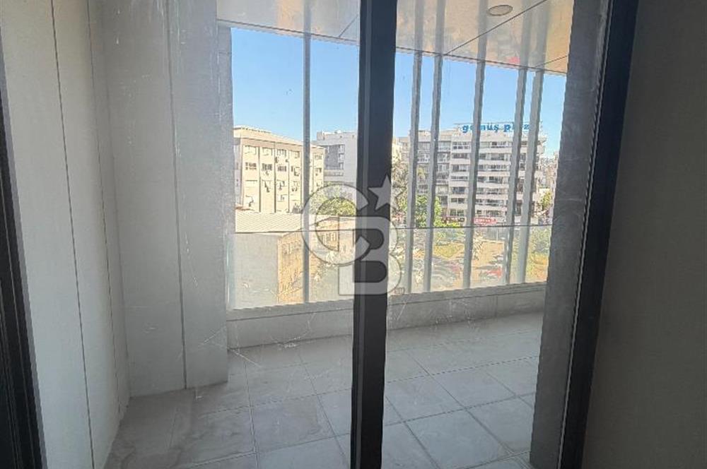 TOKATLI PLAZA BORNOVA DA KİRALIK OFİS DAİRE