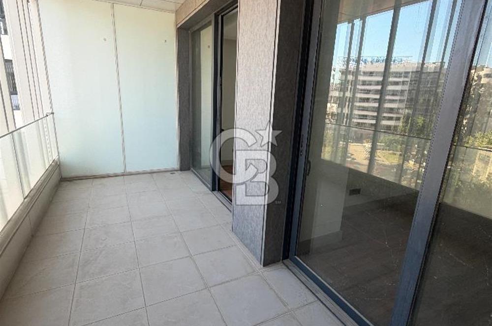 TOKATLI PLAZA BORNOVA DA KİRALIK OFİS DAİRE