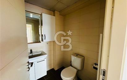 Bornova Yeşilova Üniversite Yakını  Satılık 2+1 Arakat Daire 