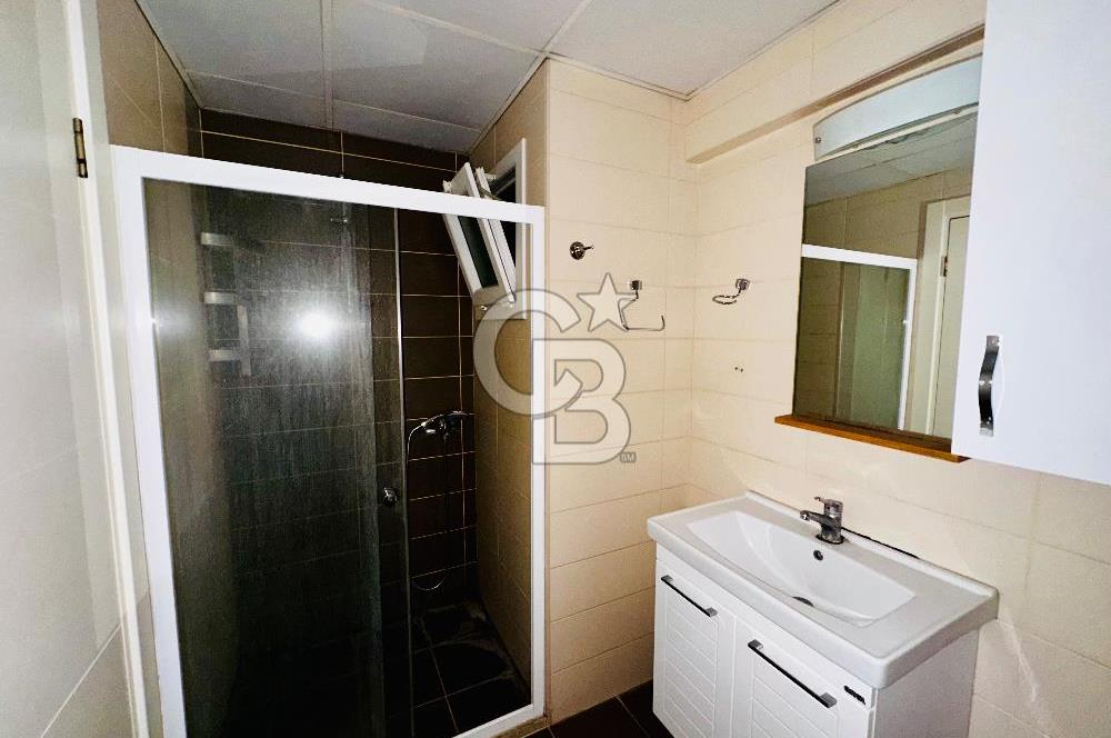 Bornova Yeşilova Üniversite Yakını  Satılık 2+1 Arakat Daire 