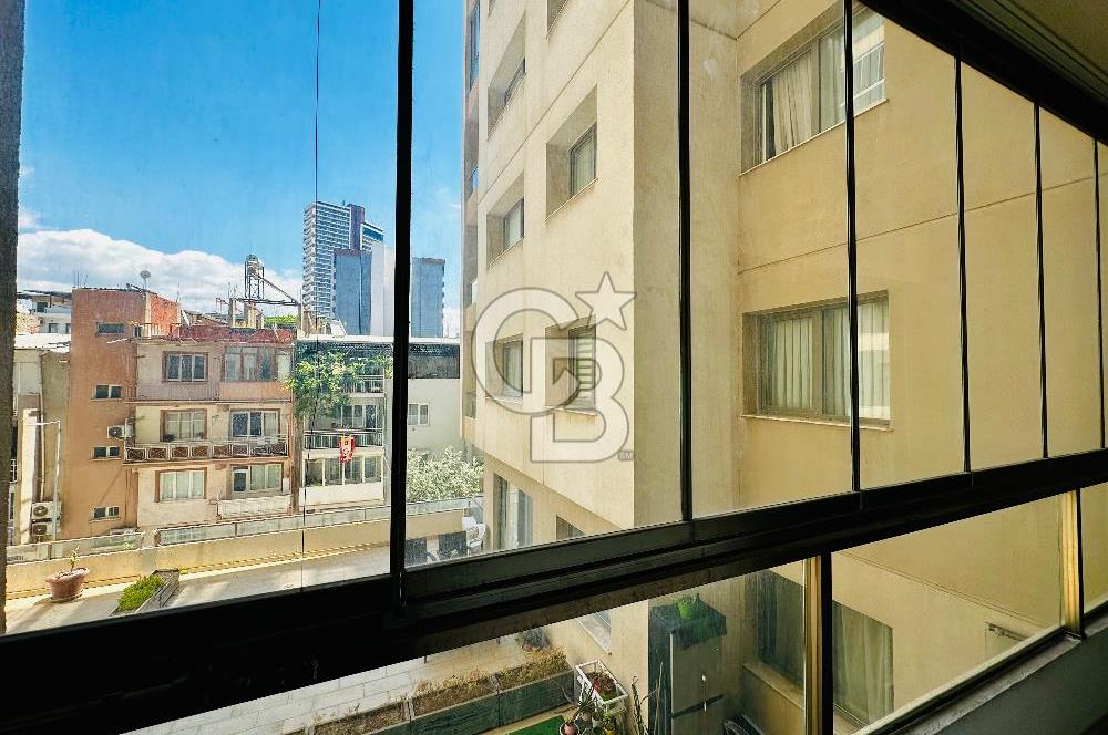 Bornova Yeşilova Üniversite Yakını  Satılık 2+1 Arakat Daire 