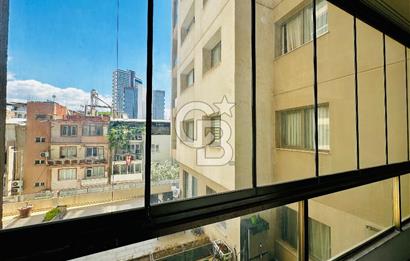 Bornova Yeşilova Üniversite Yakını  Satılık 2+1 Arakat Daire 