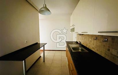 Bornova Yeşilova Üniversite Yakını  Satılık 2+1 Arakat Daire 
