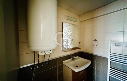 Bornova Yeşilova Üniversite Yakını  Satılık 2+1 Arakat Daire 