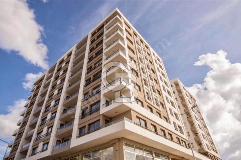 Bornova Yeşilova Üniversite Yakını  Satılık 2+1 Arakat Daire 
