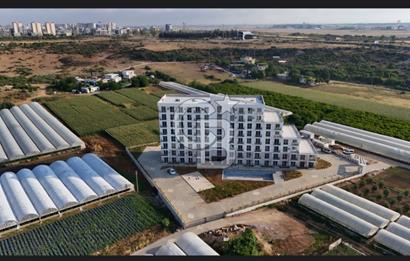 ANTALYA LARA PARKTA HAVALİMANI YANI HAVUZLU BALKONLU SIFIR DAİRE