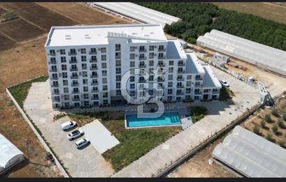 ANTALYA LARA PARKTA HAVALİMANI YANI HAVUZLU BALKONLU SIFIR DAİRE