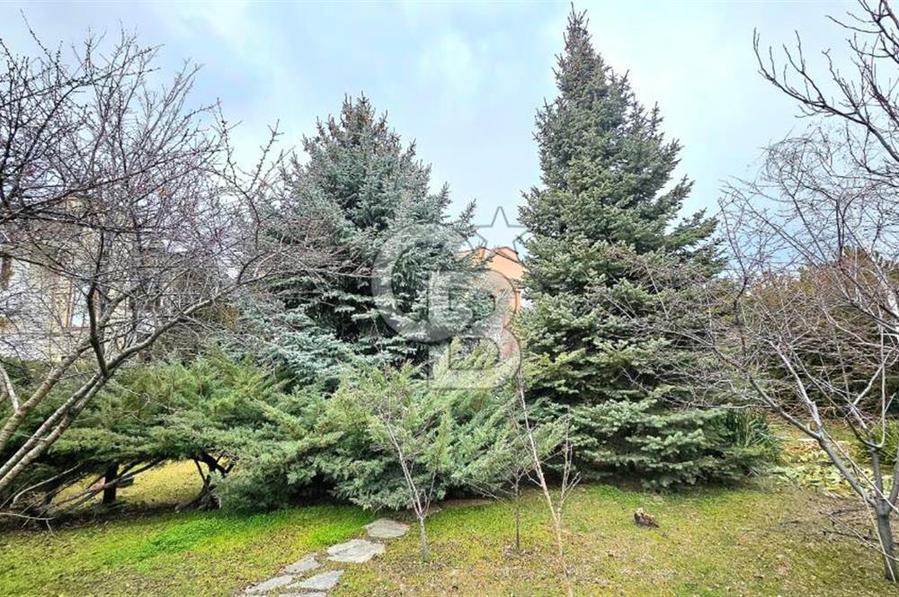 ŞEHİTALİ SEKİZ EV SİTESİNDE KÖŞE PARSELDE BAKIMLI YAPILI 4+2