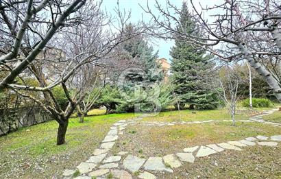 ŞEHİTALİ SEKİZ EV SİTESİNDE KÖŞE PARSELDE BAKIMLI YAPILI 4+2