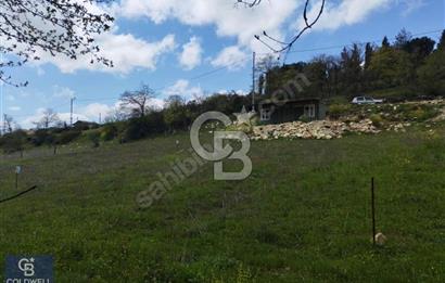 İZMİT SARIŞEYH MAHALLESİNDE YOLA CEPHE 828 m² SATILIK TARLA