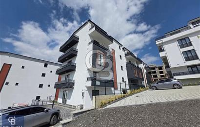 BAŞİSKELE FATİH MAH'DE SİTE İÇERİSİNDE FERAH 3+1 SATILIK DAİRE