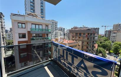 Fenerbahçe'de Deniz Manzaralı Satılık 4+1 Çatı Dubleksi