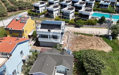 ÇANAKKALE DARDANOS’TA BOĞAZ MANZARALI SATILIK 2+1 VİLLA