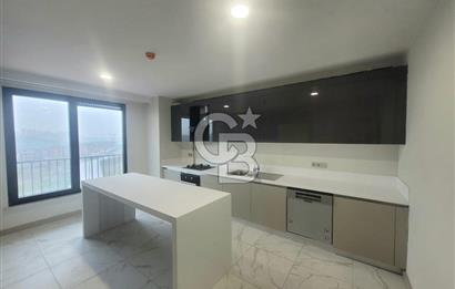 Bahçeşehir Vadi Evleri 1.Etap Satılık 5+1 Büyük Teras Loft Daire