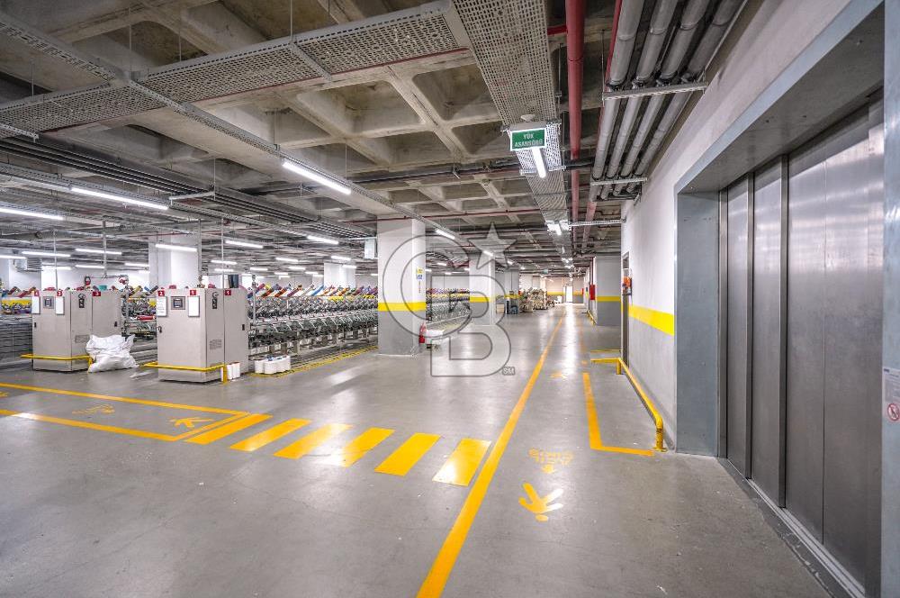 Esenyurt Akçaburgaz'da Satılık 15.775 Fabrika - Depo