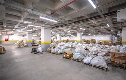 Esenyurt Akçaburgaz'da Satılık 15.775 Fabrika - Depo