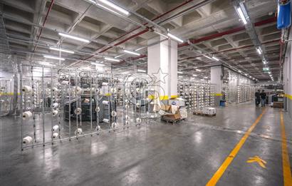 Esenyurt Akçaburgaz'da Satılık 15.775 Fabrika - Depo