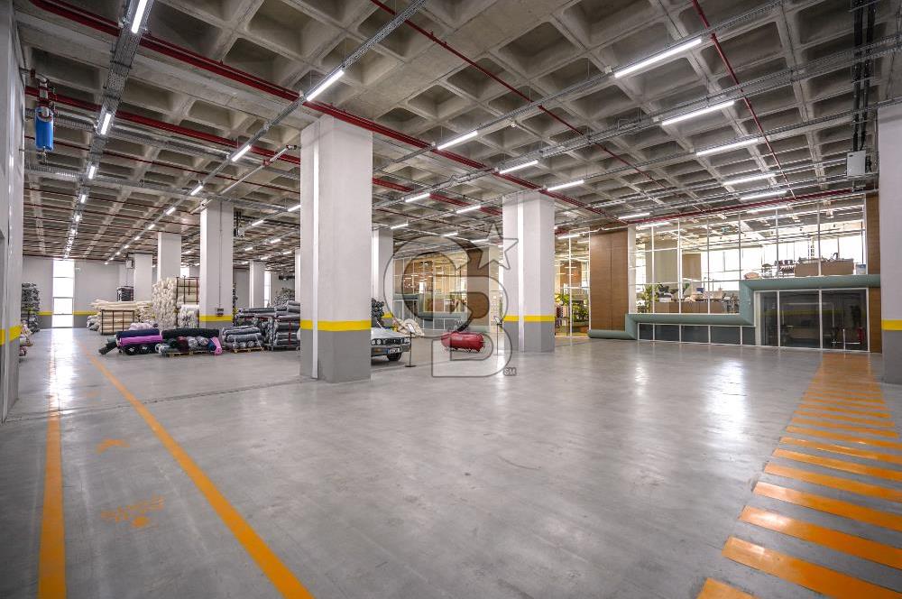 Esenyurt Akçaburgaz'da Satılık 15.775 Fabrika - Depo