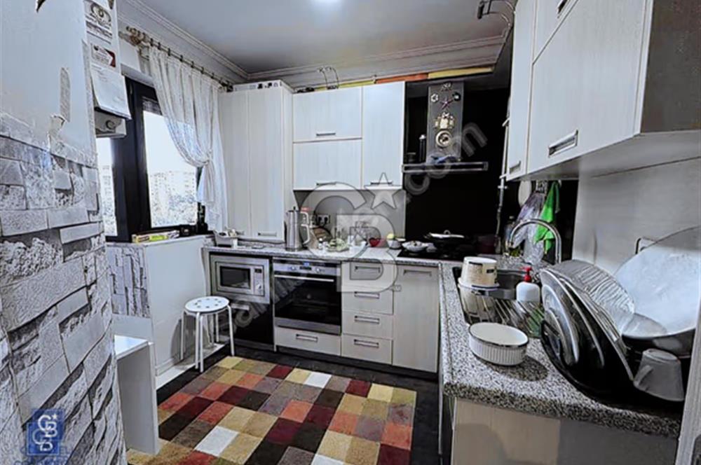 Esin Sitesi'nde, Emaar Karşısı 3+1, 116m² Geniş Daire