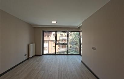 GOP KOZA CADDEDE 1+1 KİRALIK OFİS