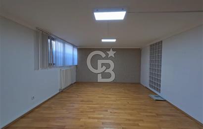 MAHATMA GANDHİ CADDESİNDE KİRALIK OFİS