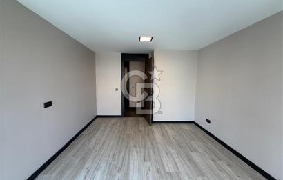 GOP KOZA CADDEDE 1+1 KİRALIK OFİS