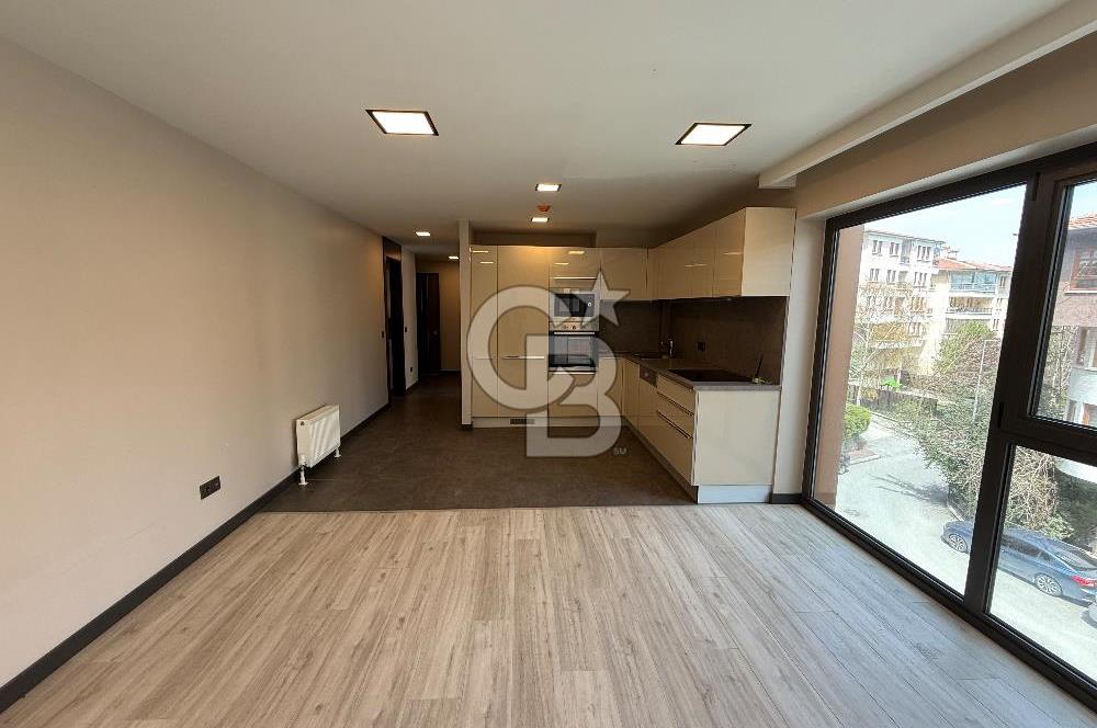 GOP KOZA CADDEDE 1+1 KİRALIK OFİS