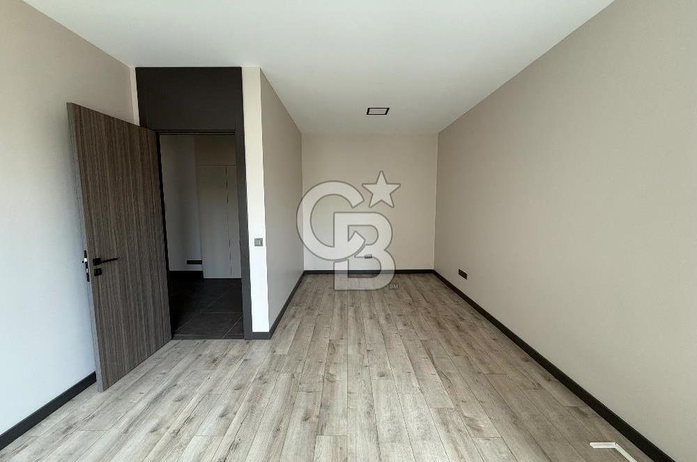 GOP KOZA CADDEDE 2+1 KİRALIK OFİS