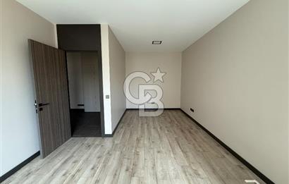 GOP KOZA CADDEDE 2+1 KİRALIK OFİS