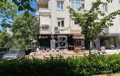MERDİVENKÖY,ŞAİR ARŞİ CADDESİNDE KÖŞE KONUMLU DÜKKAN