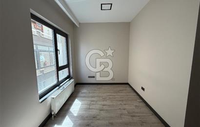 GOP KOZA CADDEDE 2+1 KİRALIK OFİS