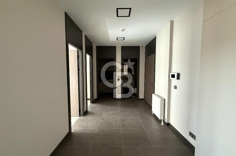 GOP KOZA CADDEDE 2+1 KİRALIK OFİS