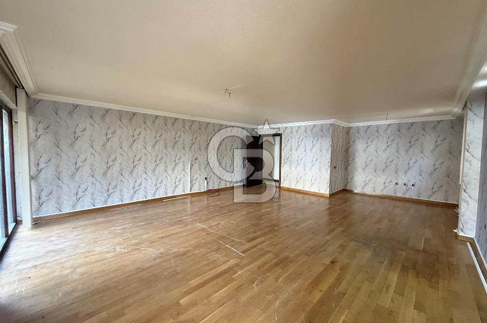MAHATMA GANDHİ CADDESİNDE KİRALIK OFİS