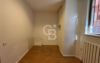 MAHATMA GANDHİ CADDESİNDE KİRALIK OFİS