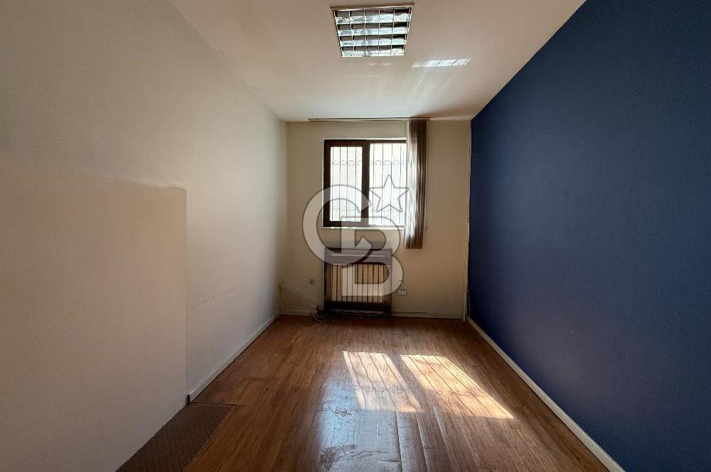 MAHATMA GANDHİ CADDESİNDE KİRALIK OFİS