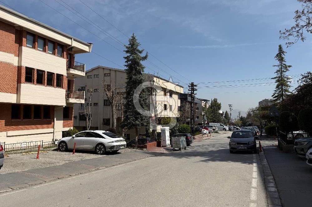 MAHATMA GANDHİ CADDESİNDE KİRALIK OFİS