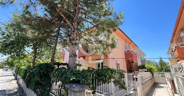 MERAM ALAVARDI MAHALLESİNDE BAHÇELİ 3+1 KİRALIK MÜSTAKİL EV - 349936