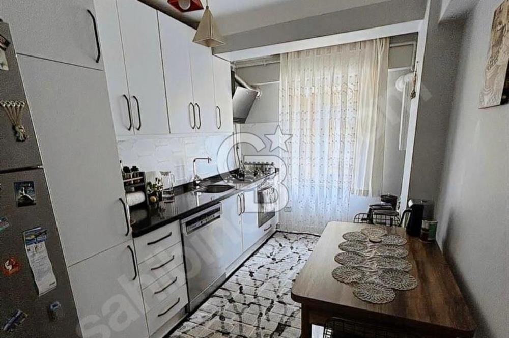 ACİL- Ümraniye İstiklal Mahallesinde Metroya Yakın Geniş Daire