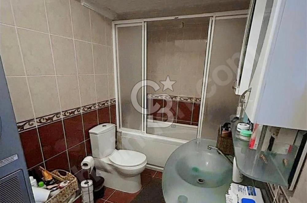ACİL- Ümraniye İstiklal Mahallesinde Metroya Yakın Geniş Daire