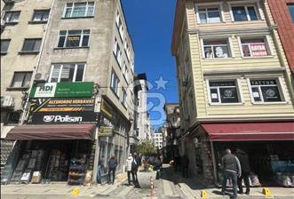 Ordu Merkezde Orta Caminin Karşısında 4 Katlı Komple Satılık Bina! - 4 - 344353
