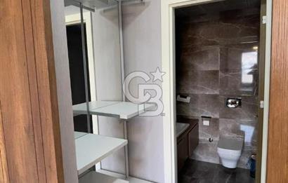 Azel Urhan Kule'de Satılık 2+1 Geniş Teraslı Lüks Daire