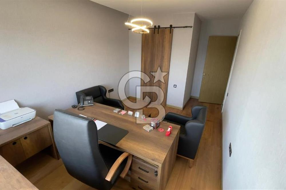 Azel Urhan Kule'de Satılık 2+1 Geniş Teraslı Lüks Daire